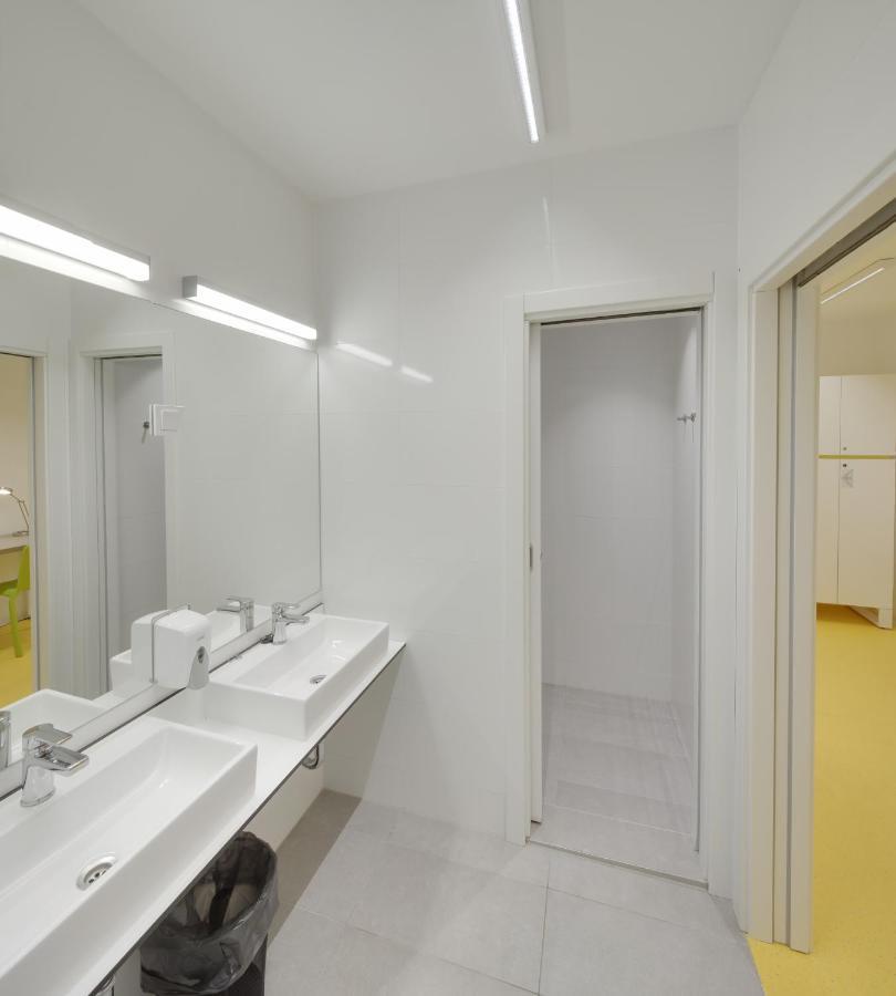 Hi Hostel Stara Pekara 奥西耶克 外观 照片
